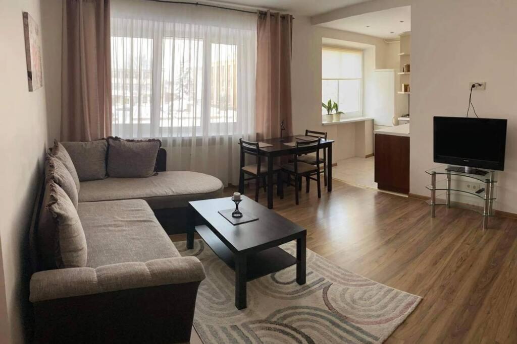 Apartamentai Draugystes Street Šiauliai Esterno foto
